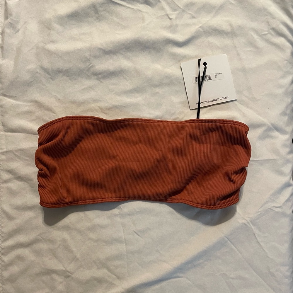 BNWT beach riot strapless bikini top